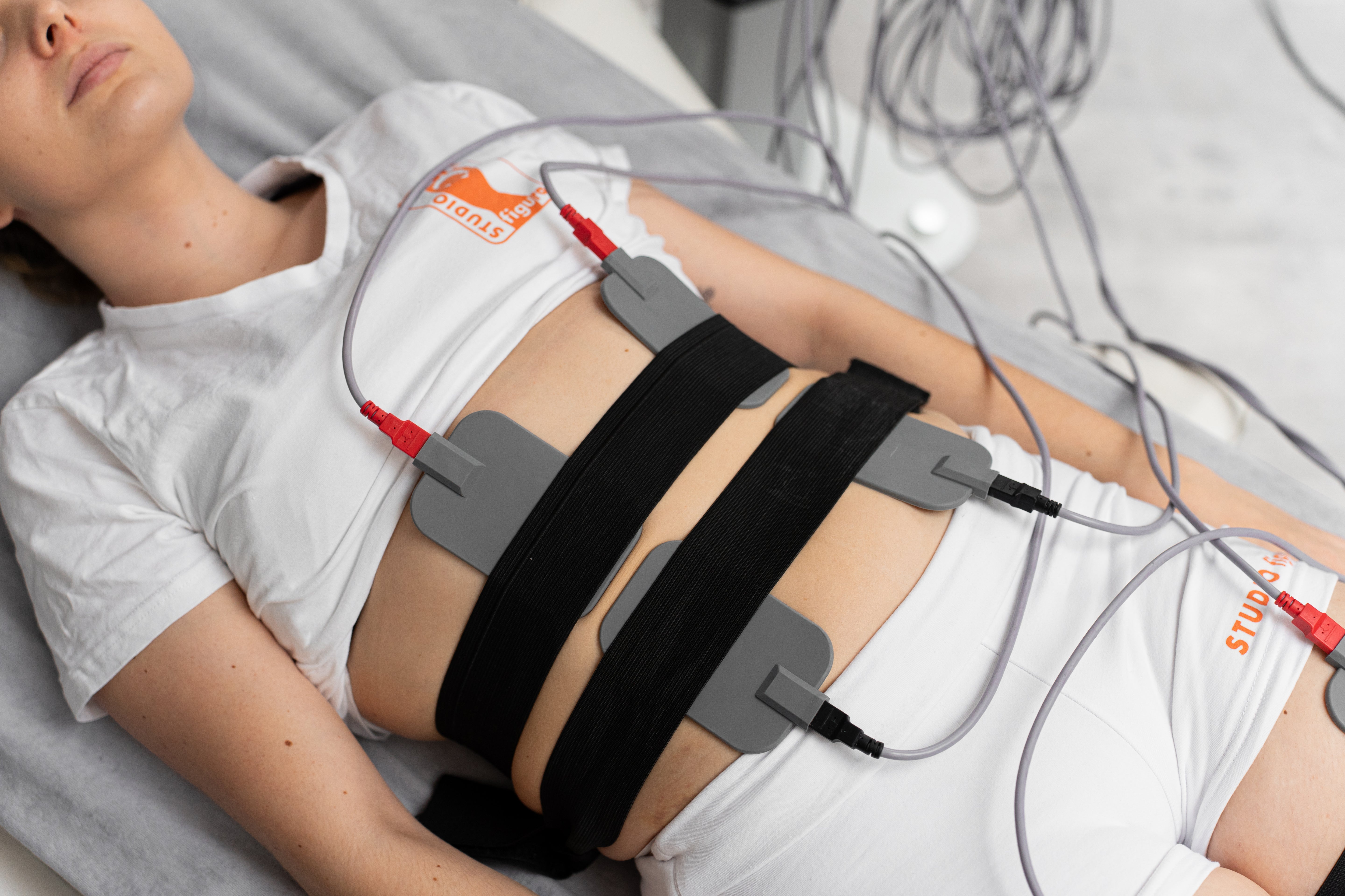 Body Sculpting System with Electrostimulation and Infrared for Spas and Wellness Centers by Studio Figura