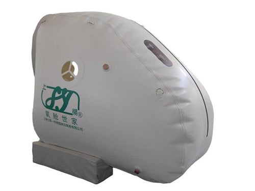 Portable Hyperbaric Chamber with Soft Shell and Seated Positioning