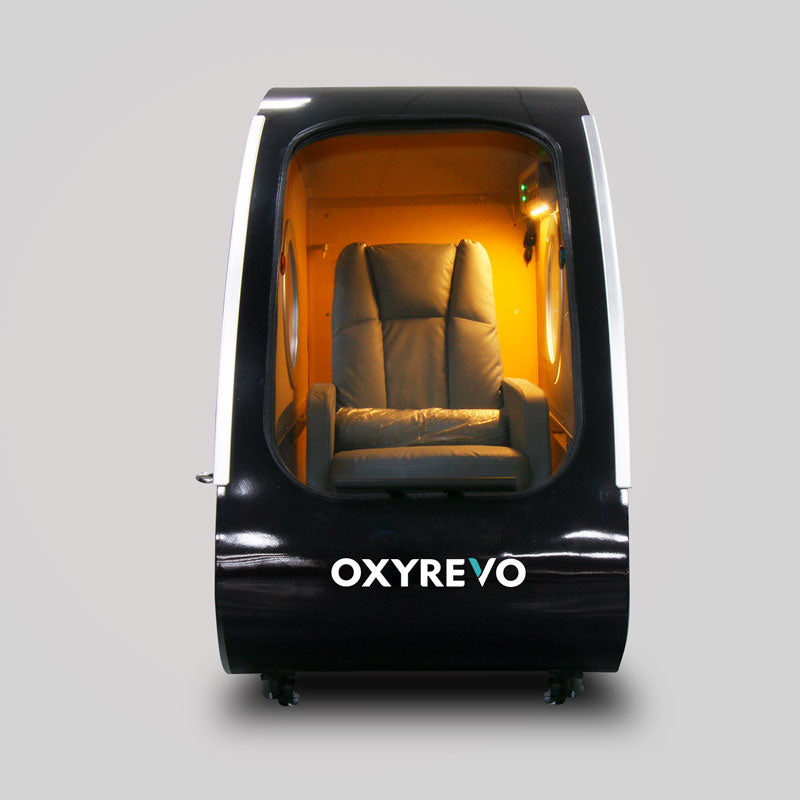 Space 60 front view with chair inside, black model.